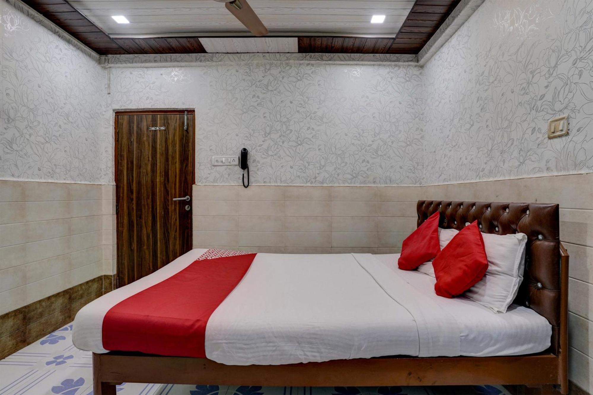 Hotel O Sapna Residency Мумбаи Экстерьер фото